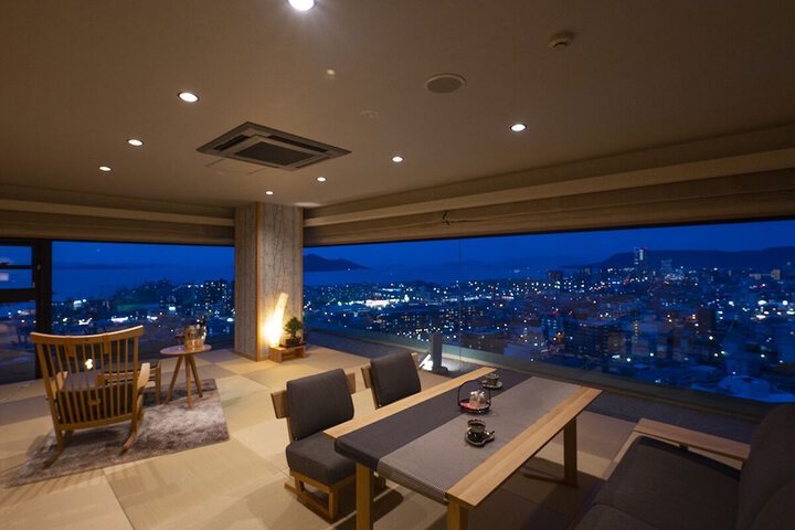 Room 15 of 43