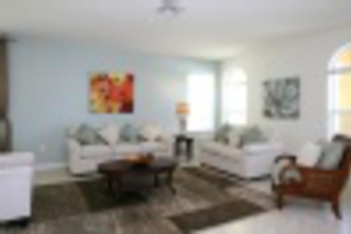 Room 148 of 299