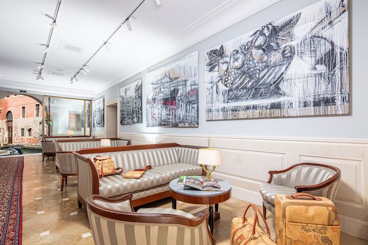 Hotel Lobby