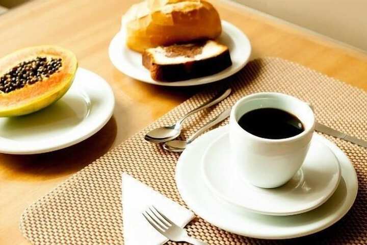 Breakfast/Coffee Service 27 of 32