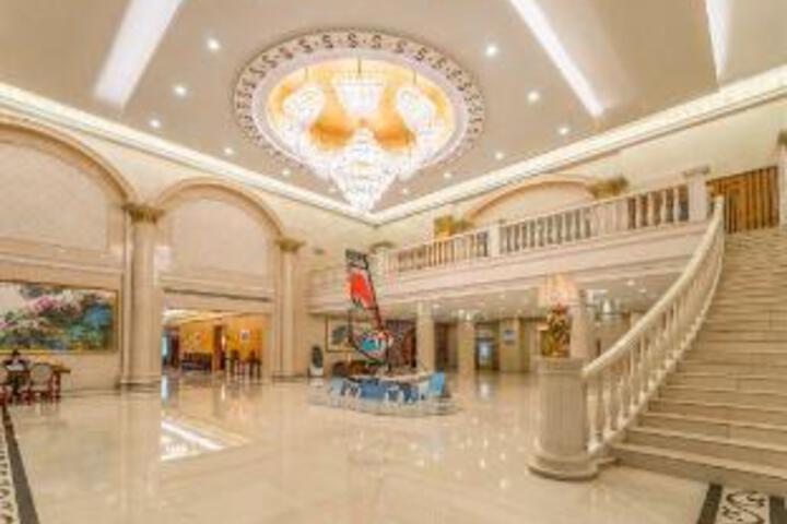 Qingdao Huanghai Hotel