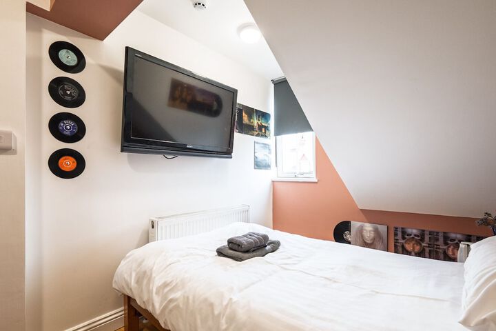 Room 34 of 55