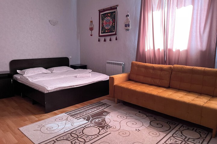 Room 8 of 31