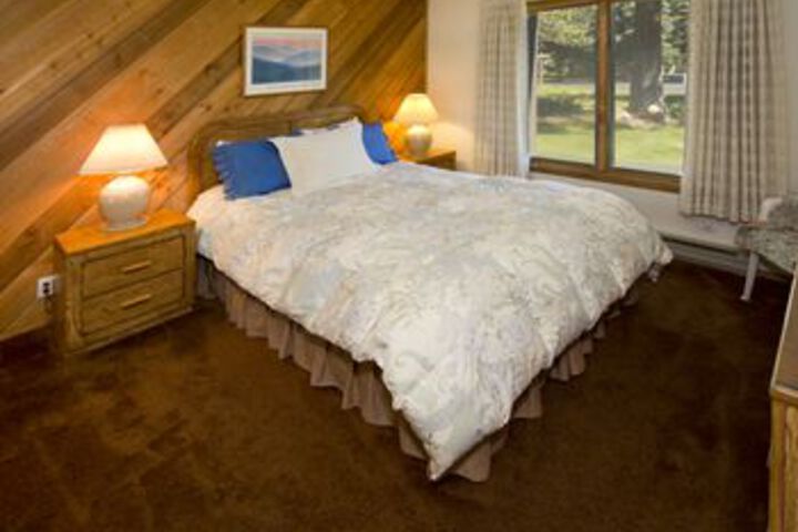 Room 3 of 11