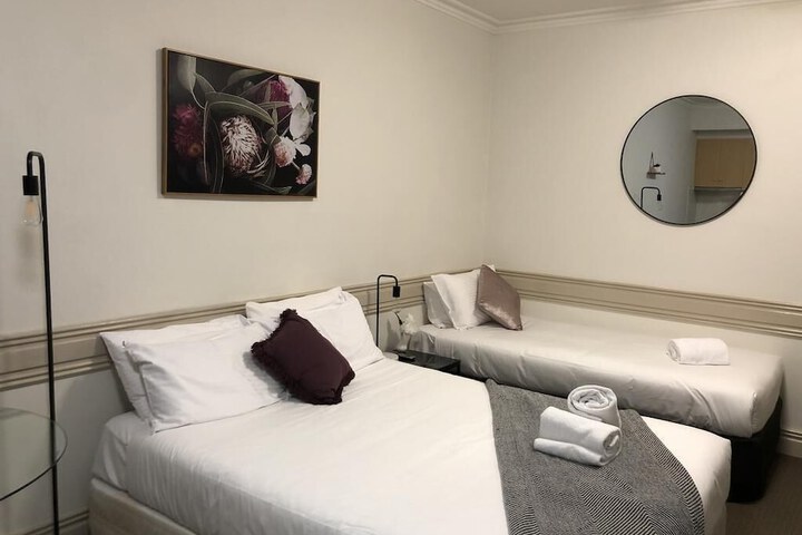 Room 20 of 33