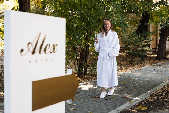 ALEX HOTEL