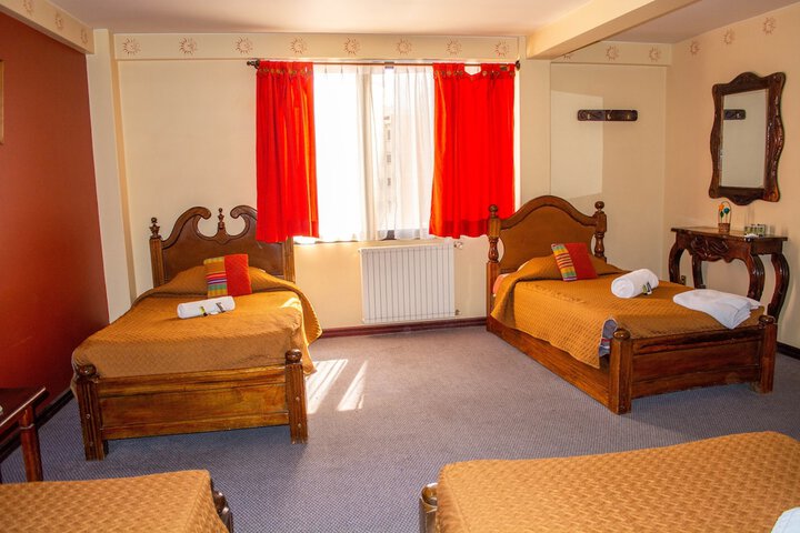Room 11 of 27