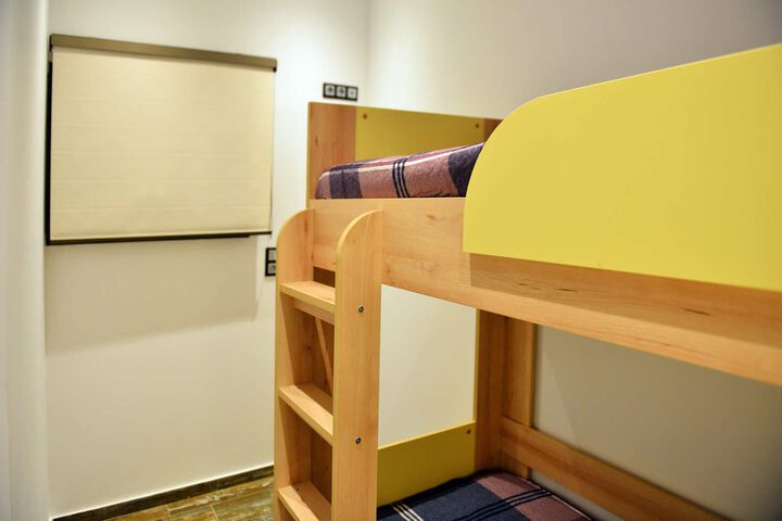 Room 23 of 28