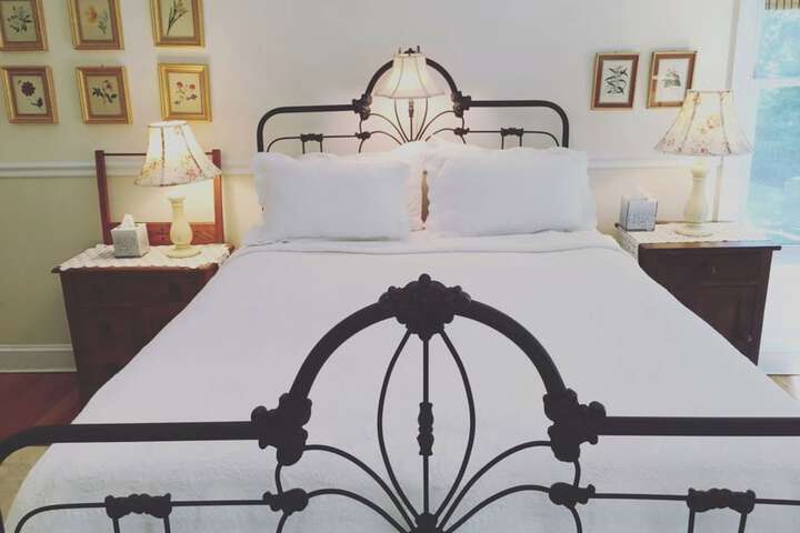 Room 5 of 37