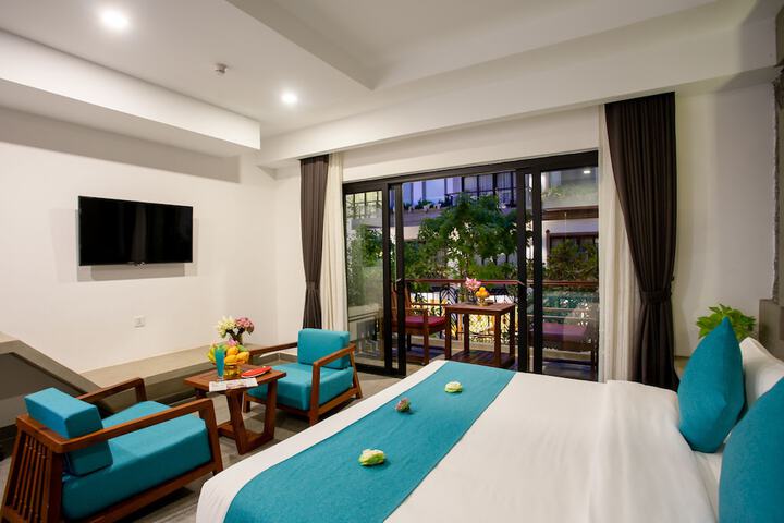 Room 20 of 85