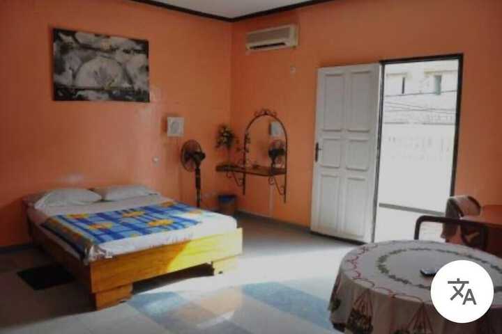 Room 7 of 14