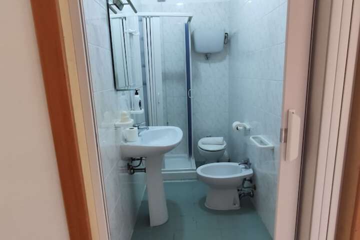 Room 120 of 130