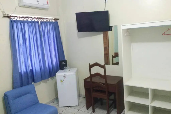 Room 7 of 14