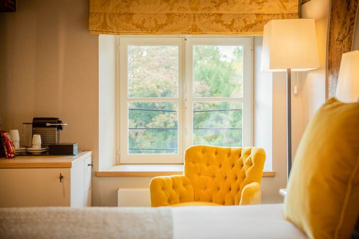 Room 3 of 51