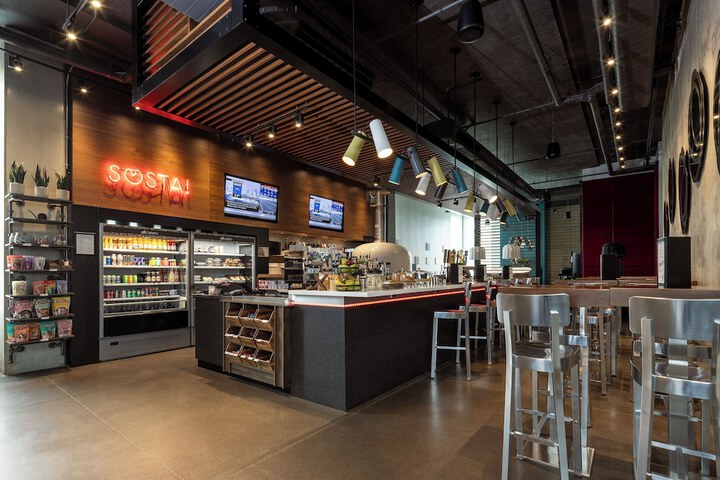 Breakfast area