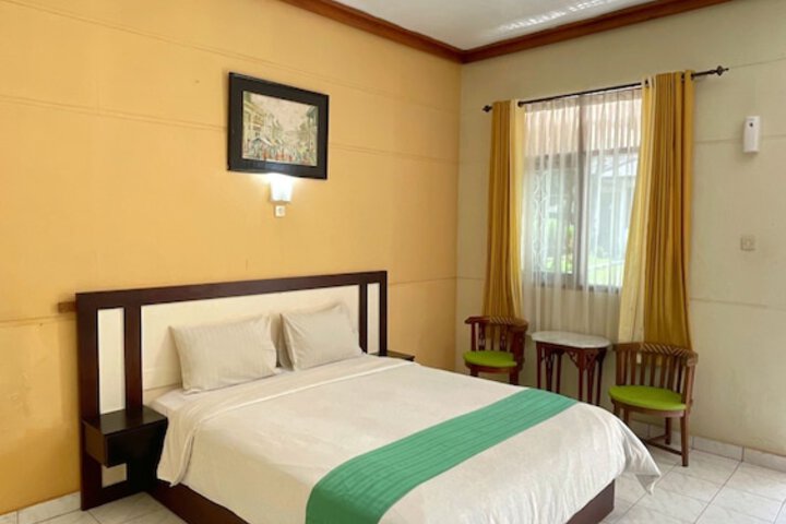 Room 5 of 25