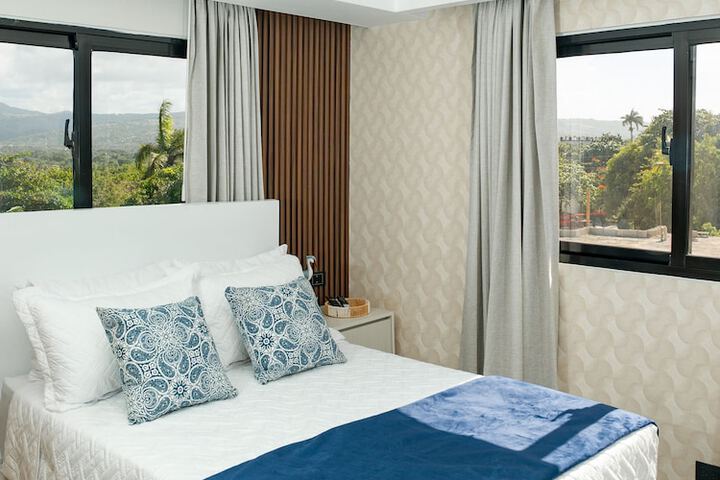 Ocean Winds Hotel