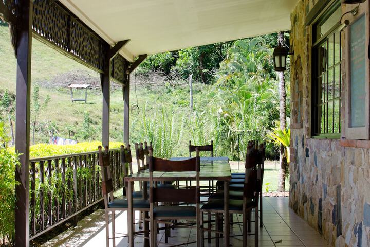 Breakfast area