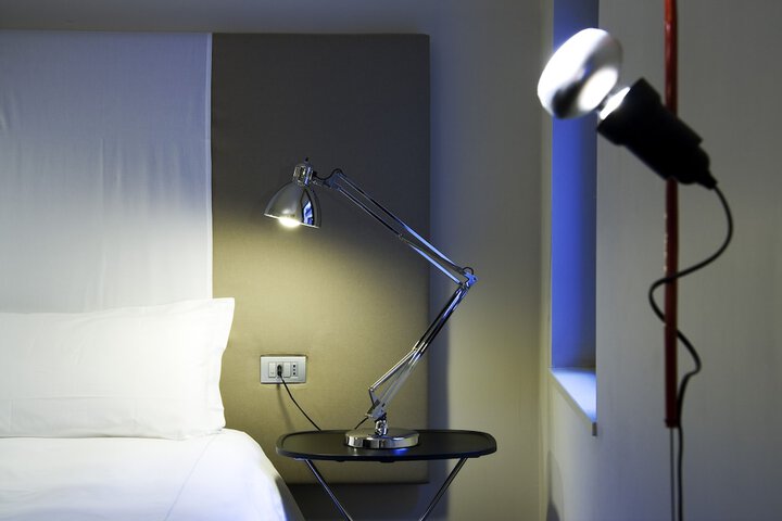 Room 4 of 60
