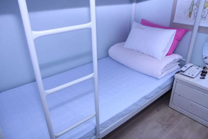Room 18 of 70