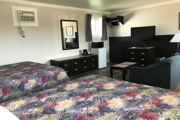 Room 8 of 39