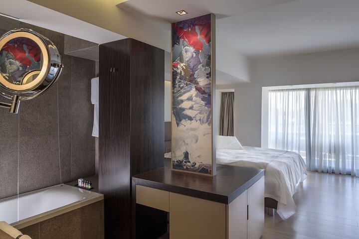 Clean Restrooms
