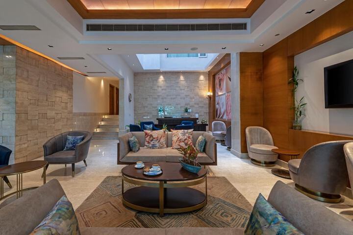 Lobby Entry