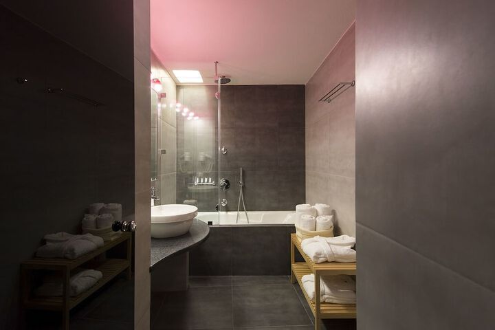 Clean Restrooms