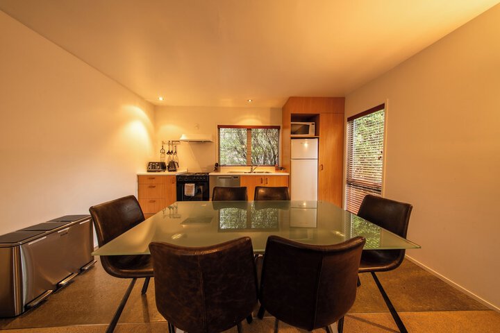 Room 25 of 60