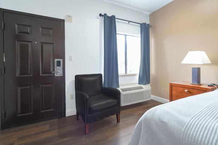 Room 21 of 47