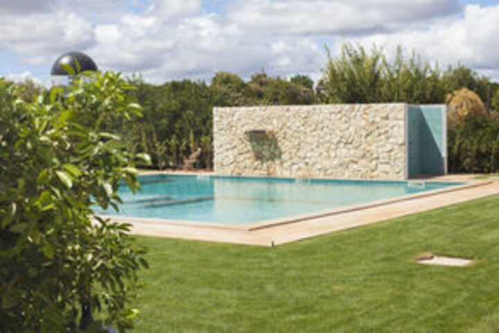 Pool 31 of 42
