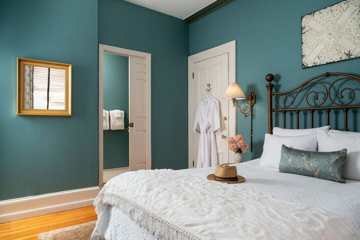Room 22 of 75