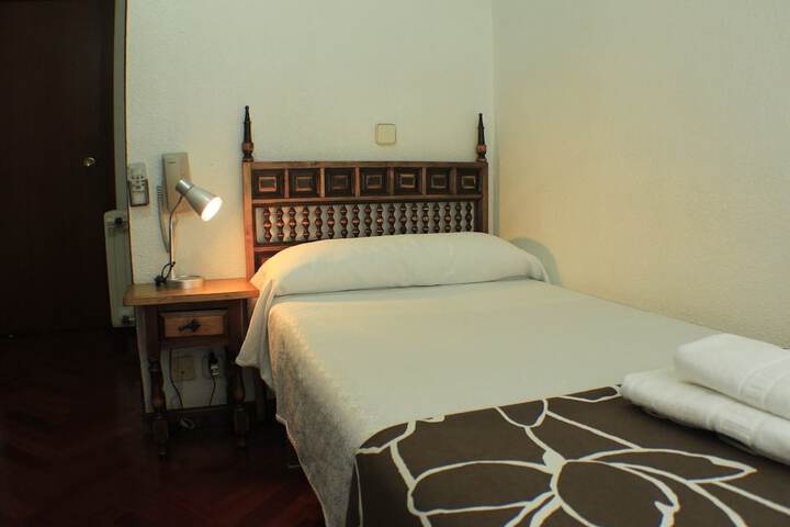 Room 14 of 32