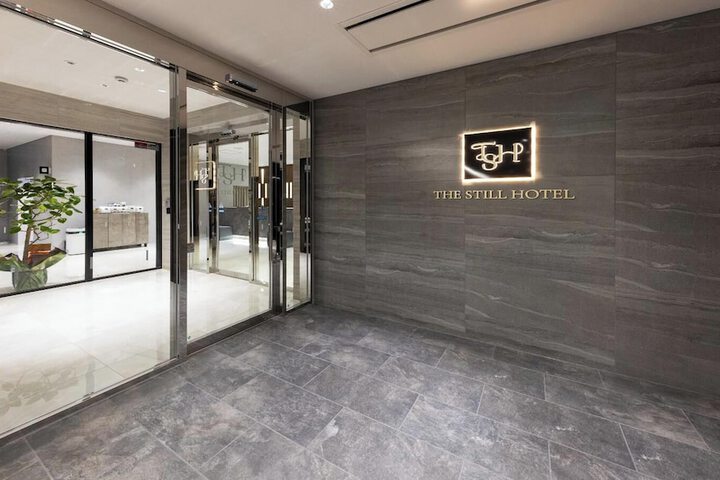 Hotel 3 of 52