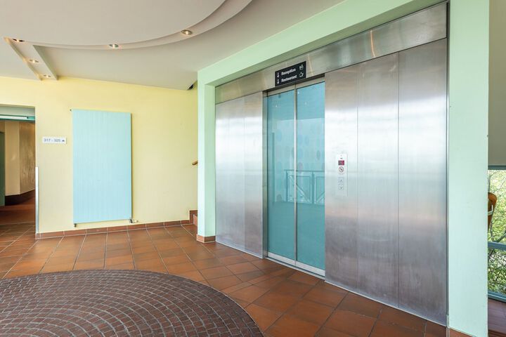 Hotel Interior 107 of 154