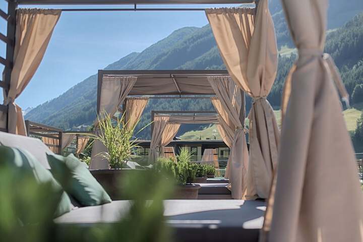 Terrace/Patio 56 of 60