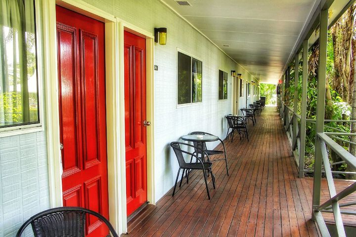 Room 7 of 42