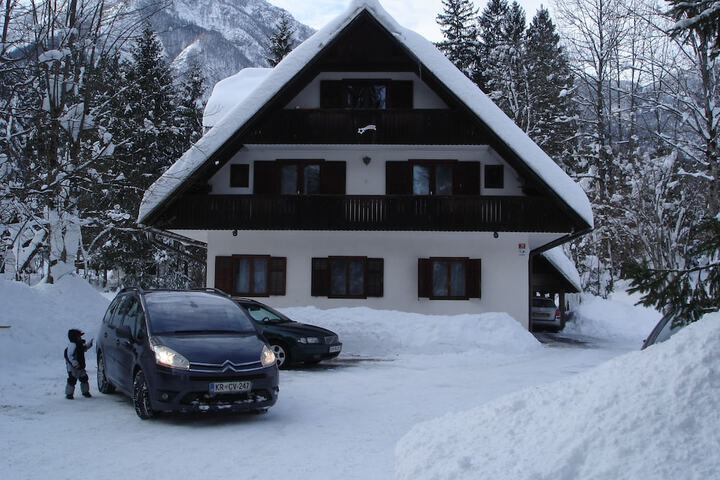 Property image 4