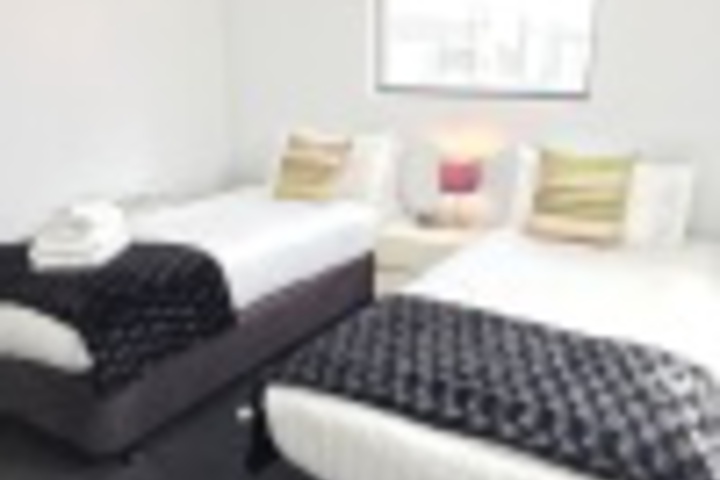 Room 196 of 288