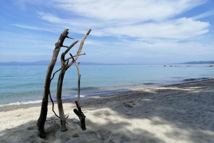 Beach 9 of 10