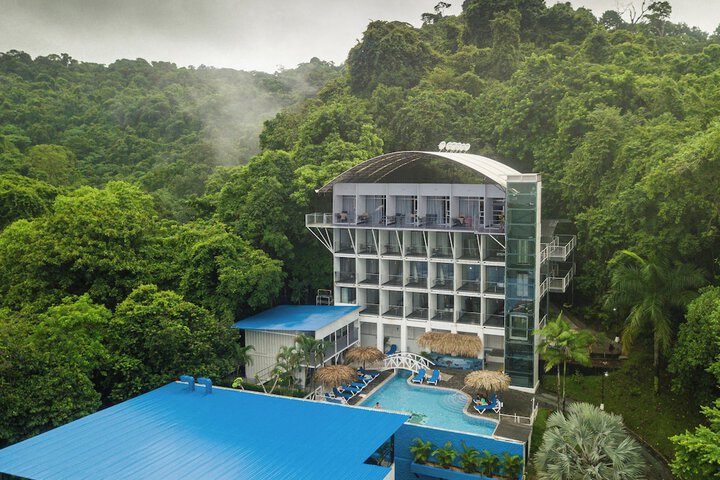 Hotel 130 of 136