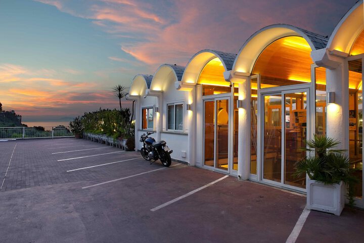 Hotel 69 of 71