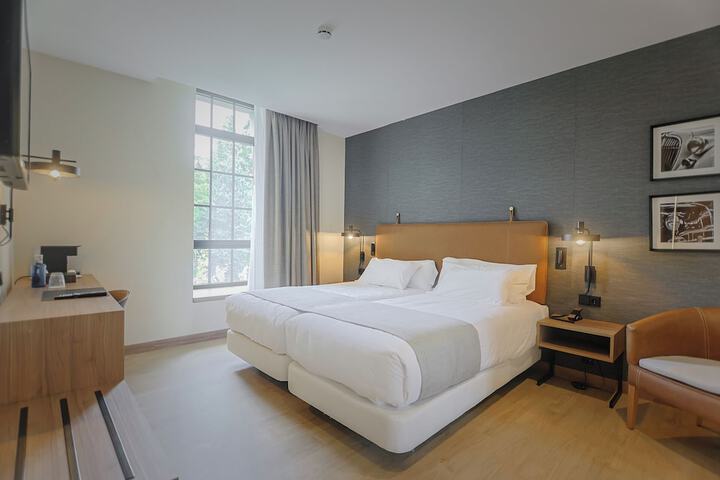 Room 20 of 69