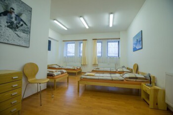 Room 20 of 23