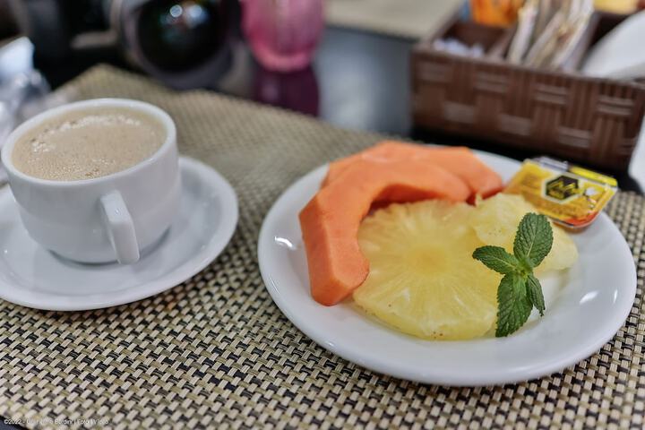 Breakfast/Coffee Service 33 of 53
