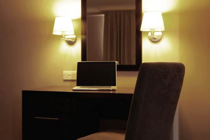 Room 2 of 42