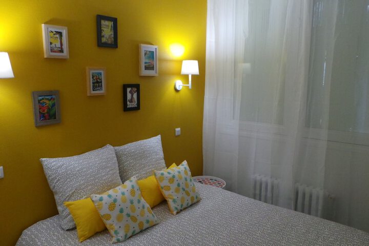 Room 6 of 20