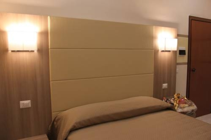 HOTEL GALLI