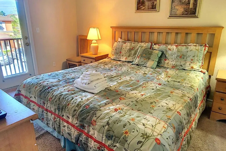 Room 5 of 19