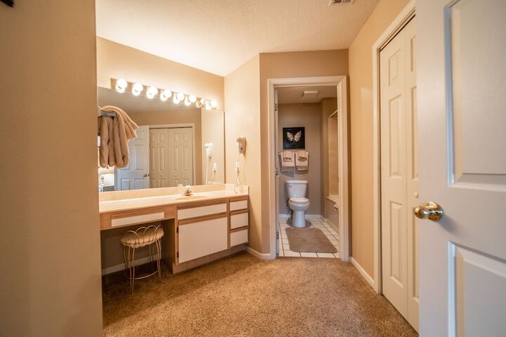 Room 20 of 167